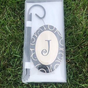 J hanging garden plaque